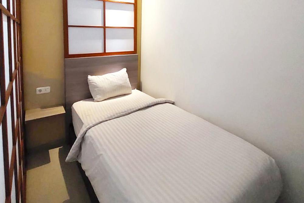 Twospaces Living At Maximus Inn Palembang Eksteriør bilde